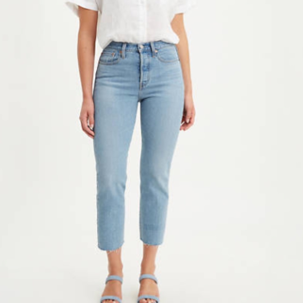 Levi Wedgie Straight Jeans - Picture 2 of 4